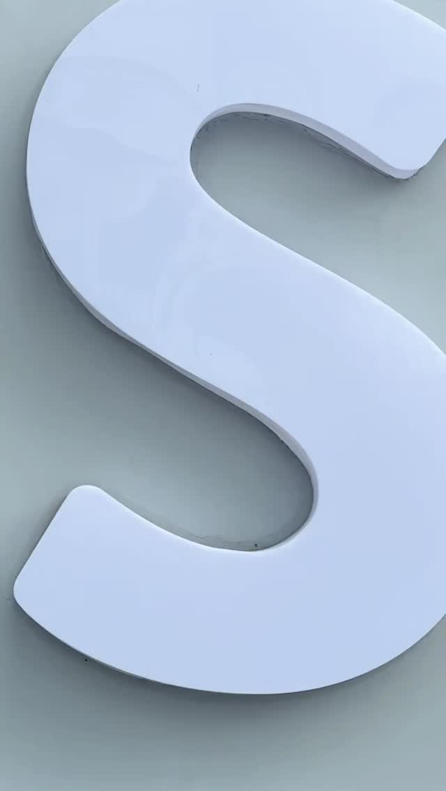 Happy International Women’s Day to our incredible female colleagues!🐾🌸Today, let’s honor every colleague; your strength, resilience, and hard work inspire us all.No matter what role you hold, thank you for your heartfelt contributions; let’s continue to support each other on this journey.~~~~🌸🐾 រីករាយទិវានារីអន្តរជាតិ! 🐾🌸សូមជូនពរទិវានារីអន្តរជាតិដល់សហការីស្ត្រីដ៏អស្ចារ្យរបស់យើងទាំងអស់!ថ្ងៃនេះ សូមអបអរសាទរ និងគោរពចំពោះកម្លាំងចិត្ត ភាពអត់ធ្មត់ និងការខិតខំប្រឹងប្រែងរបស់អ្នក ដែលជាកម្លាំងបំផុសគំនិតឲ្យយើងទាំងអស់គ្នា។មិនថាអ្នកកាន់តួនាទីអ្វីក៏ដោយ សូមអរគុណចំពោះការចូលរួមដោយចិត្តស្មោះ និងការប្តេជ្ញាចិត្តរបស់អ្នក។ សូមបន្តគាំទ្រ និងលើកទឹកចិត្តគ្នាទៅវិញទៅមក ក្នុងដំណើរនេះជាមួយគ្នា។ 💖